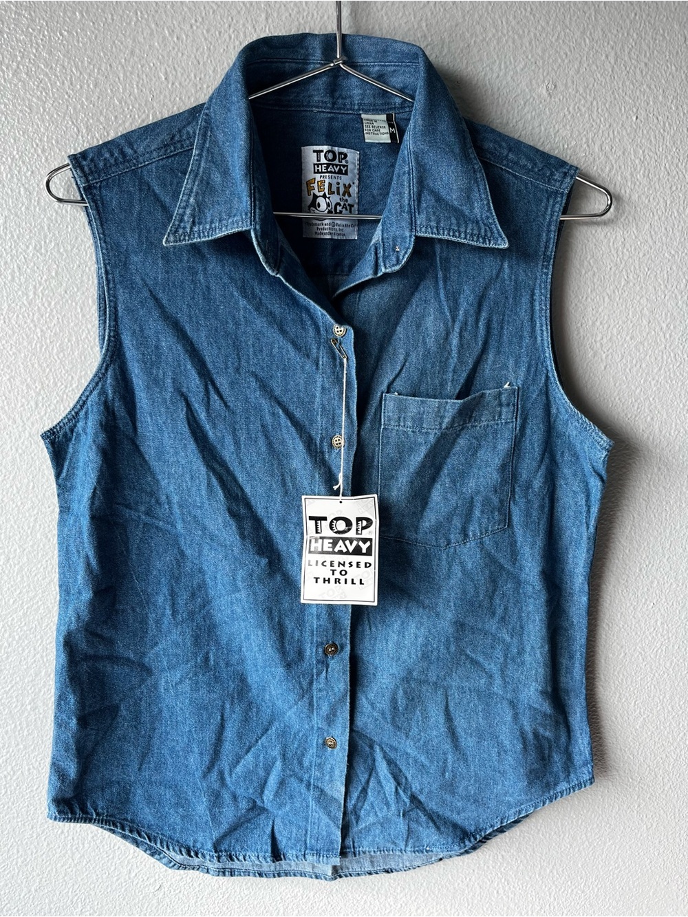 Felix the Cat Original Sleeveless Denim Button-Up Shirt - Blue